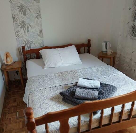 پانسیون Privatan Smeštaj Igalo