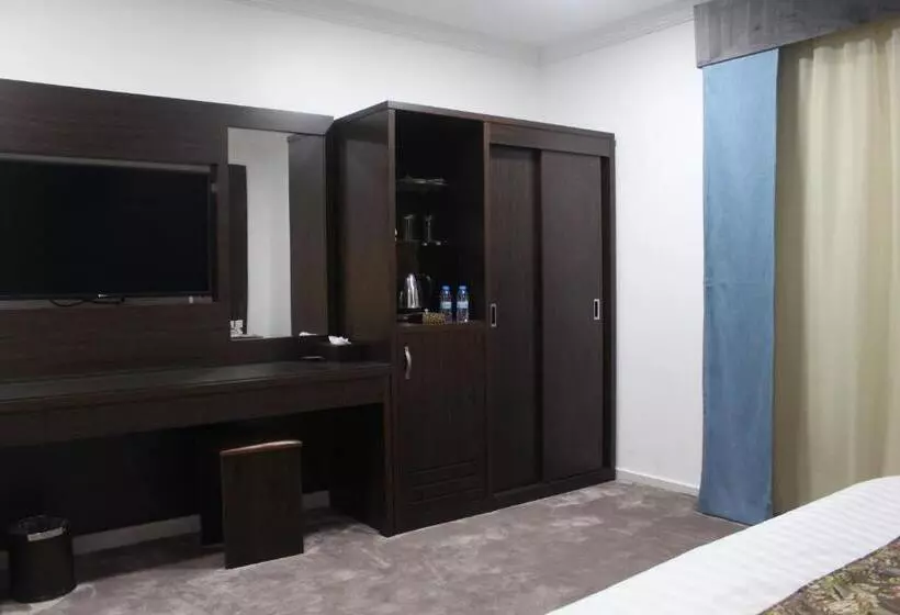 فندق ابرال