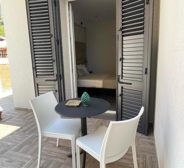 Bed and Breakfast Oneira Rooms