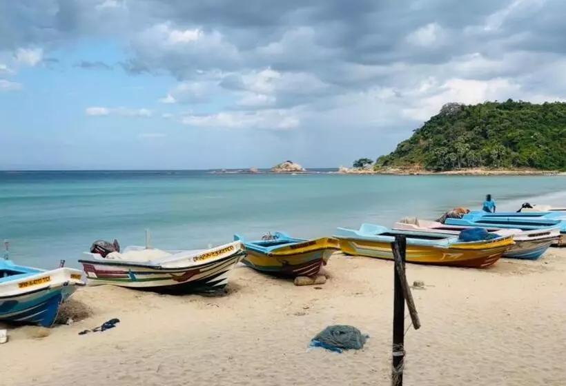 Hotelli Janas Blue Water Corner