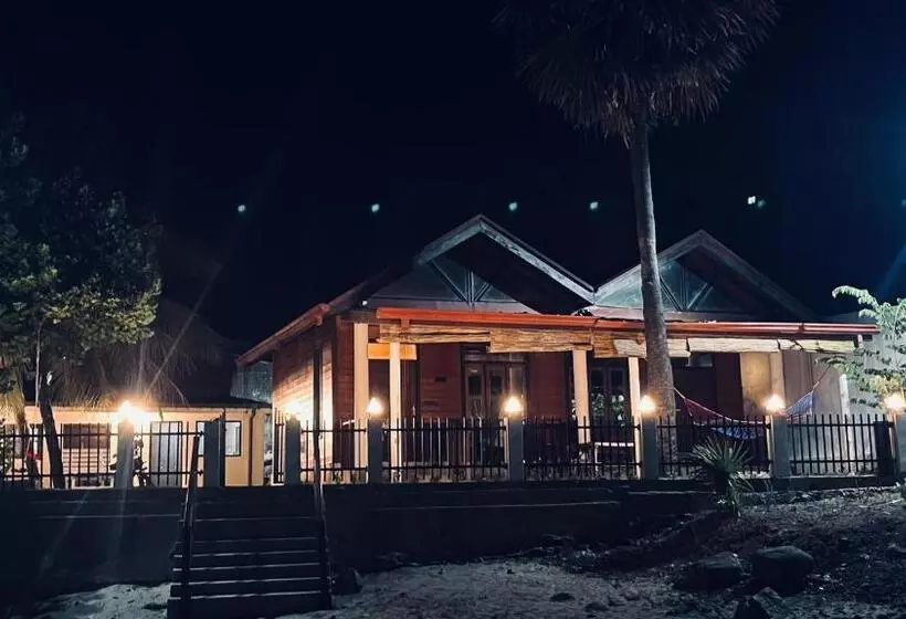 Hotelli Janas Blue Water Corner