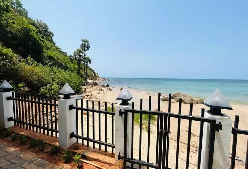 Hotelli Janas Blue Water Corner