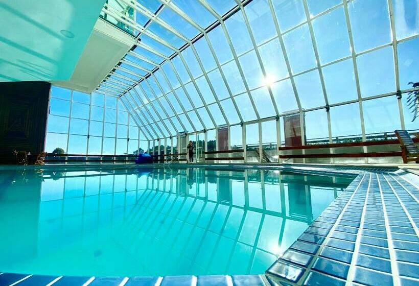 Mineir.inn Piscina Aquecida E Hidro Na Montanha