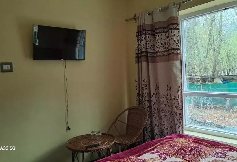 ペンション Al Ayaan Guest House