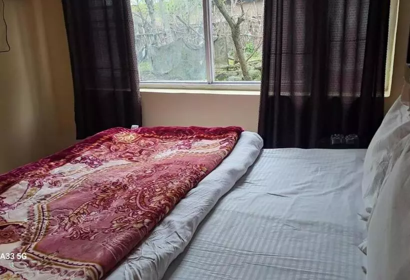 ペンション Al Ayaan Guest House