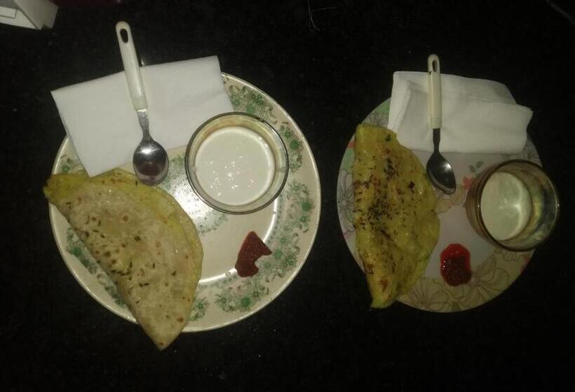 Pensão Al Ayaan Guest House