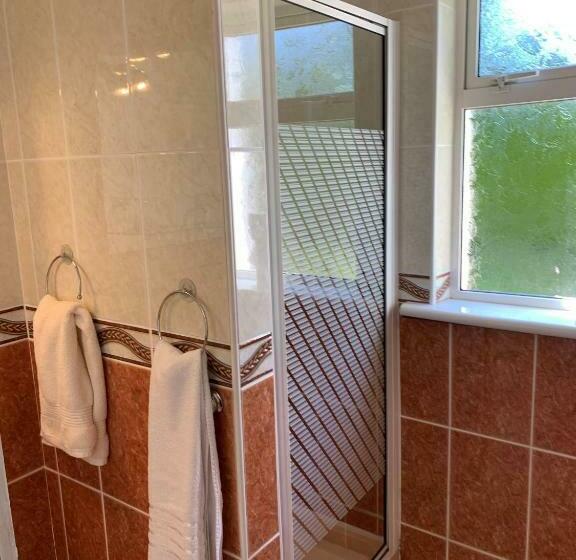 פנסיון Kilcarragh House