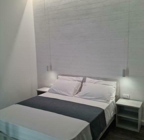 膳宿费 Le Salines