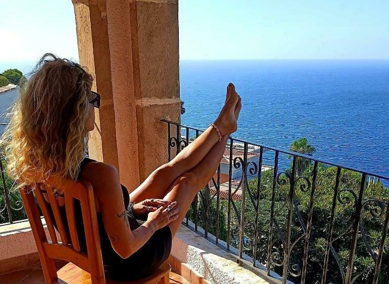 بنسيون Panorama Del Mar