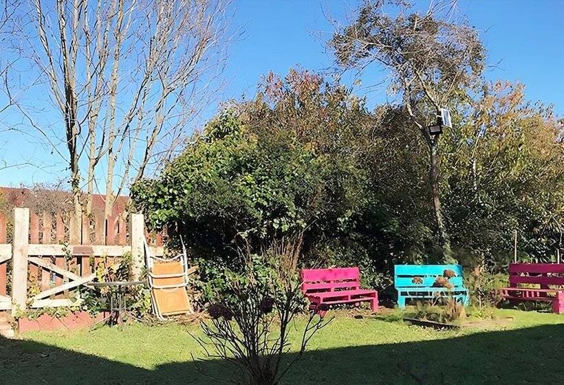 تختخواب و صبحانه Florencia