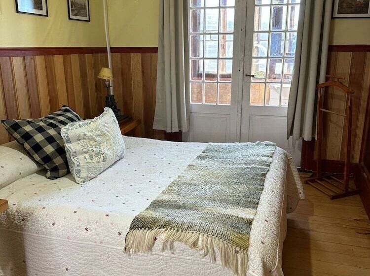 تختخواب و صبحانه Florencia