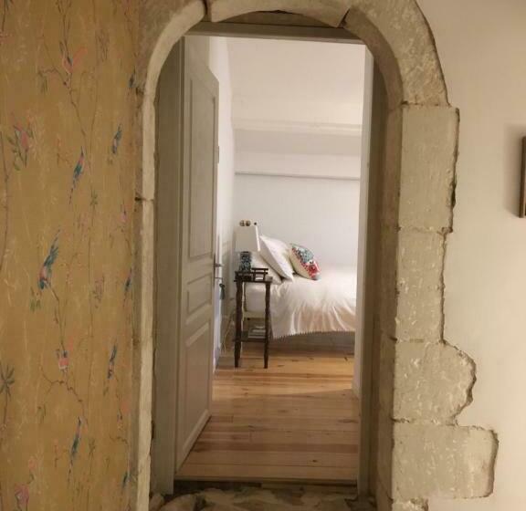 مبيت وإفطار La Maison Mûrier