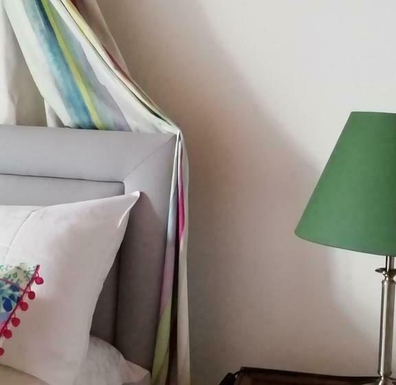 مبيت وإفطار La Maison Mûrier