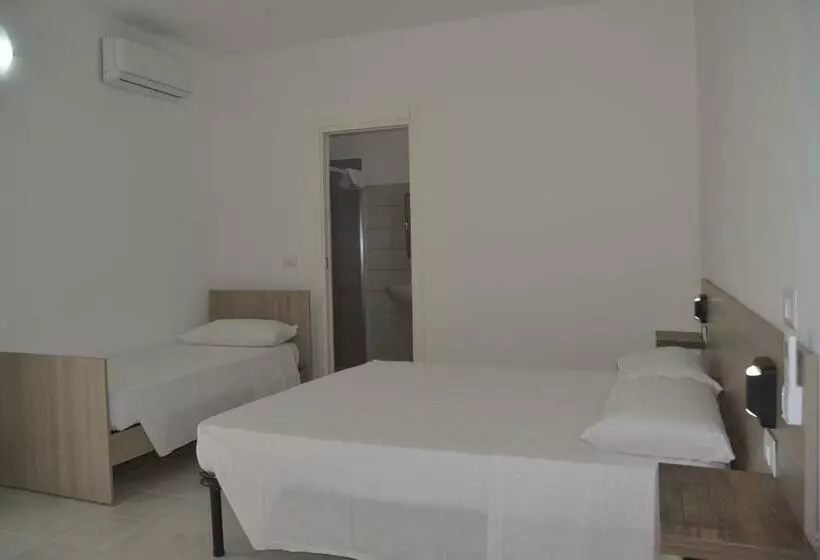 ベッドアンドブレックファースト Guest House   Villa Uria