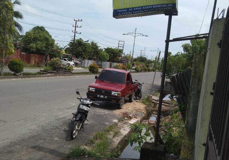 בית מלון כפרי Express O 91281 Guest House Indah Jaya