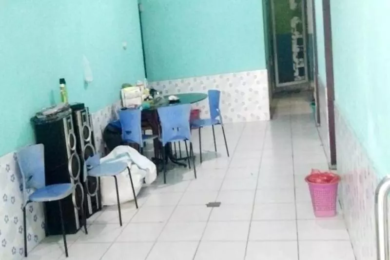 Hotelli Express O 91281 Guest House Indah Jaya