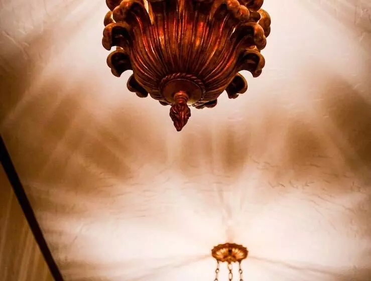 Hotelli St. Clair Inn