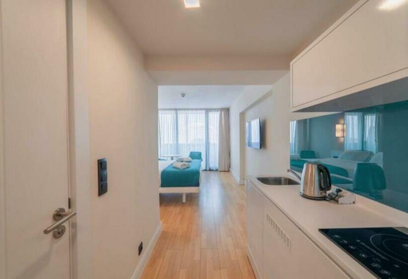 Orbi City Hotel With Sea View