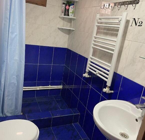 پانسیون Artina Guest House