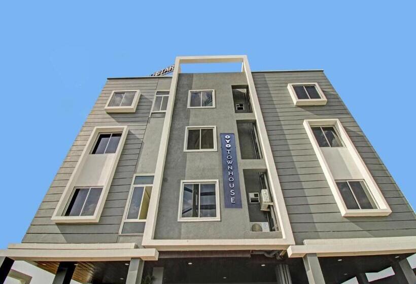 Townhouse Hotel Md Star