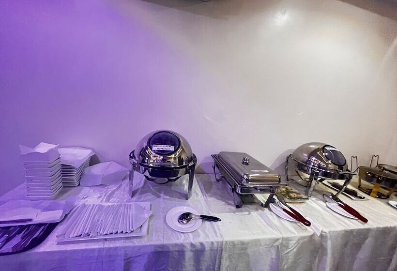 هتل De Rigg Place Victoria Island