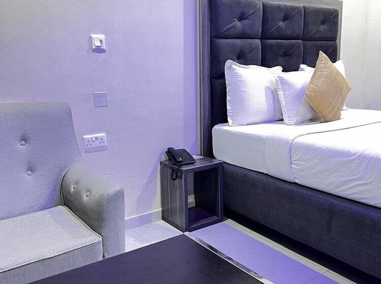 هتل De Rigg Place Victoria Island