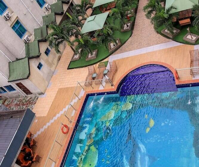 هتل Desikok Royal