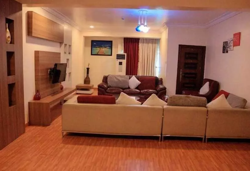 هتل Desikok Royal