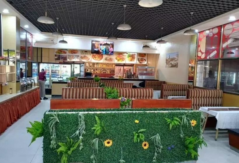 ホテル Eastern Plaza
