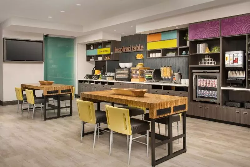 ホテル Home2 Suites By Hilton Scottsdale North