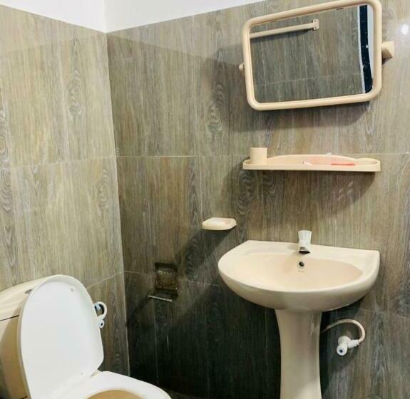 Pensió Jj Beach Resort Trincomalee