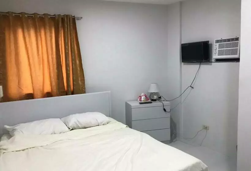 ペンション Transient Housing 2nd Floor Only