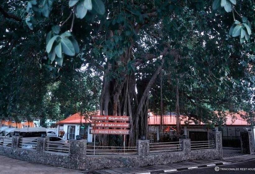 Pensiune Trinco Rest House