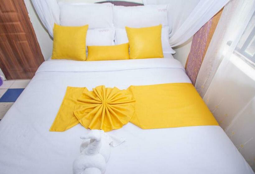 Happy Springs Hotel & Accomodation