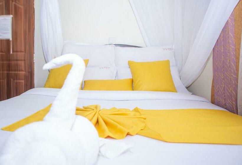 Happy Springs Hotel & Accomodation