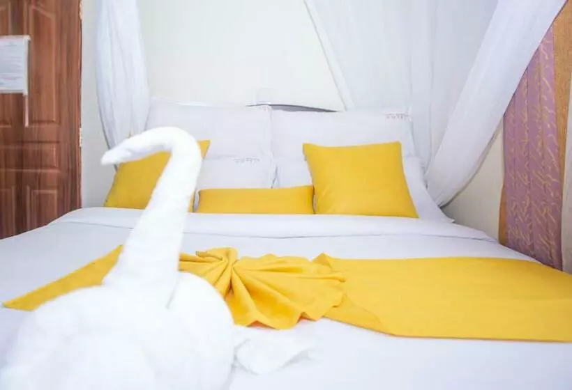 Happy Springs Hotel & Accomodation