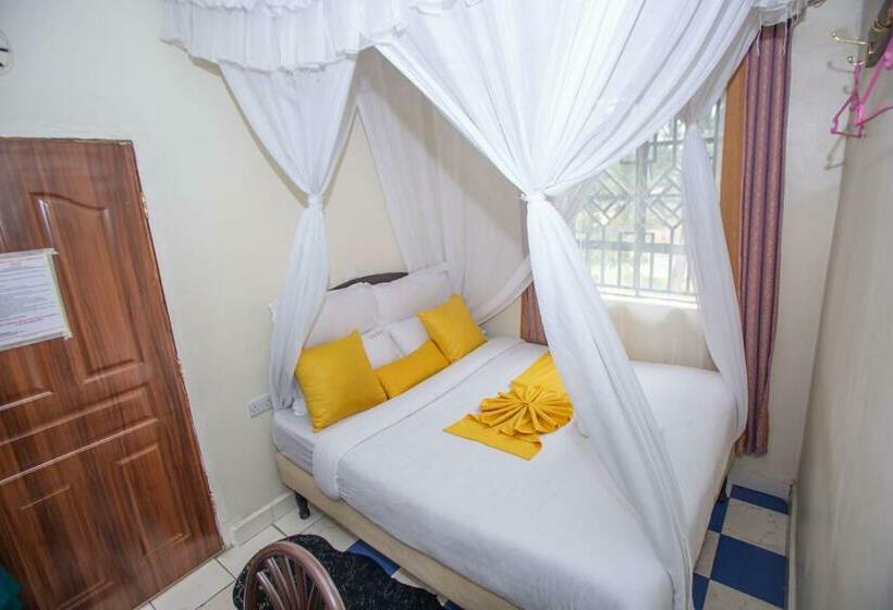 Happy Springs Hotel & Accomodation