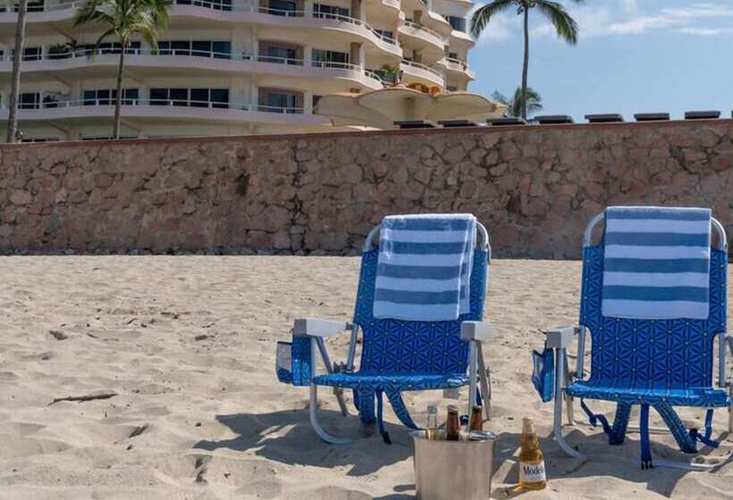 Ocean Front Condo With Pool Sleeps 6 Adults Quinta Del Mar 203