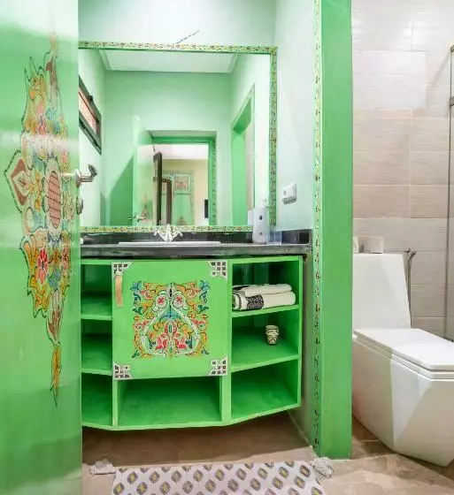 Riad Les Nuits De Fès