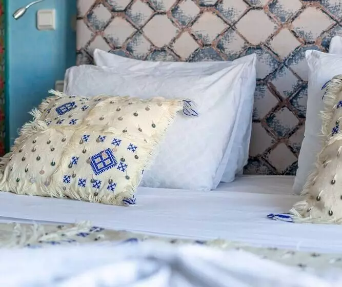 Riad Les Nuits De Fès