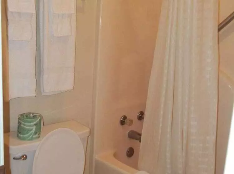 בית מלון כפרי America S Best Inn  Brinkley