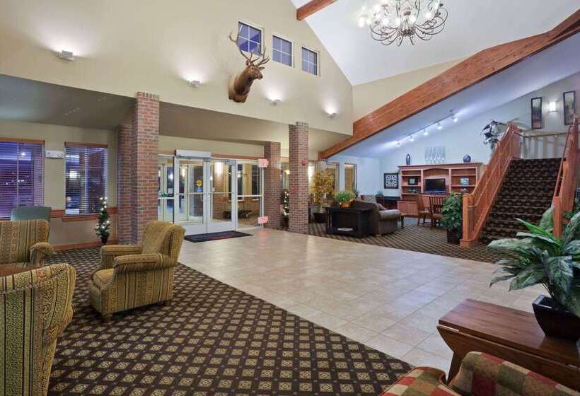 فندق Americinn By Wyndham Fort Pierre Conference Center