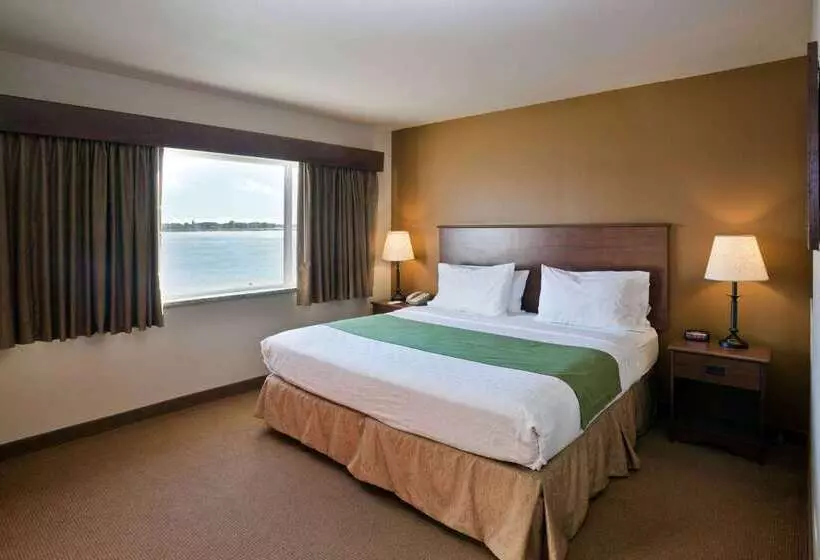 ホテル Americinn By Wyndham Fort Pierre Conference Center