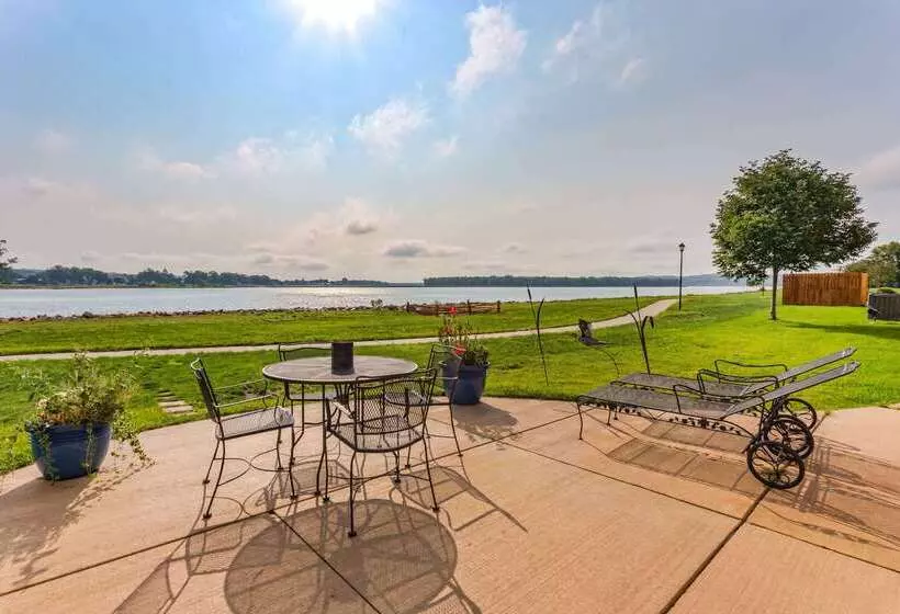 ホテル Americinn By Wyndham Fort Pierre Conference Center