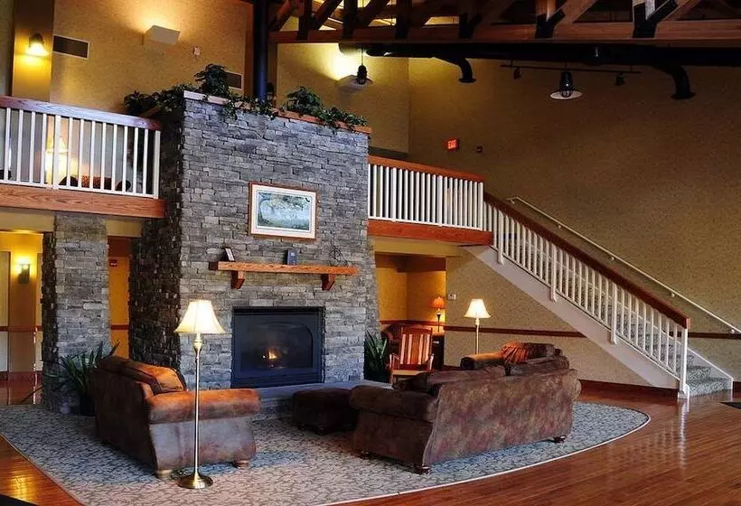 호텔 Chief Logan Lodge