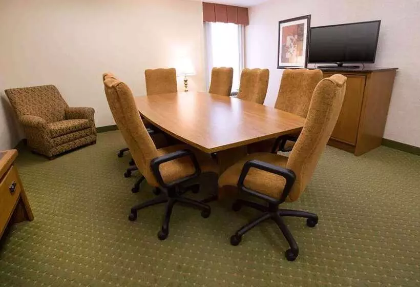 호텔 Days Inn By Wyndham Rolla