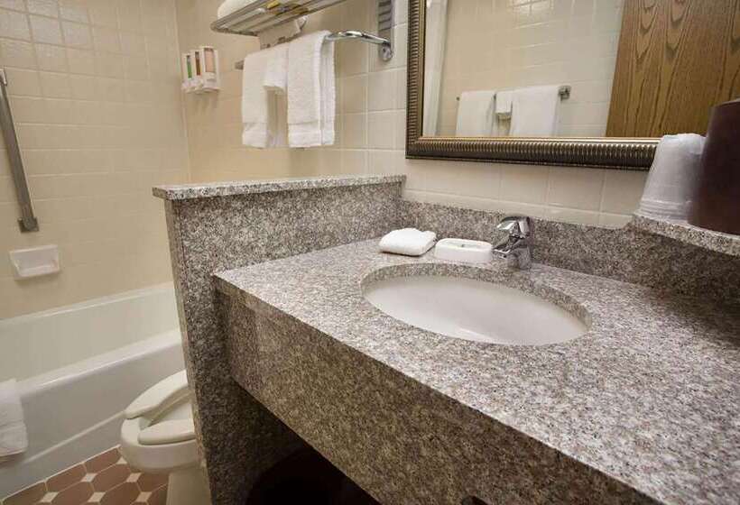 Отель Days Inn By Wyndham Rolla