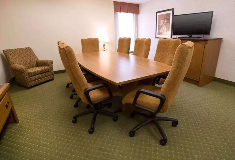 호텔 Days Inn By Wyndham Rolla