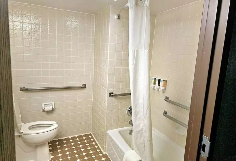 호텔 Days Inn By Wyndham Rolla