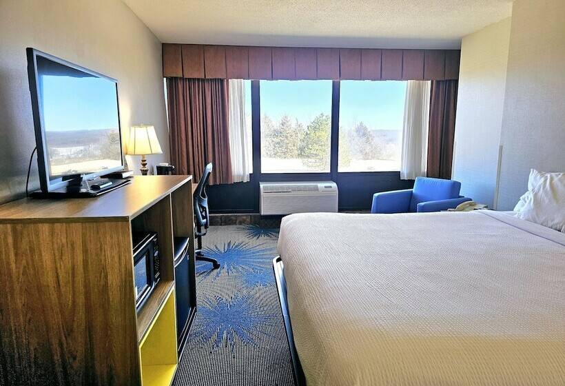 Отель Days Inn By Wyndham Rolla